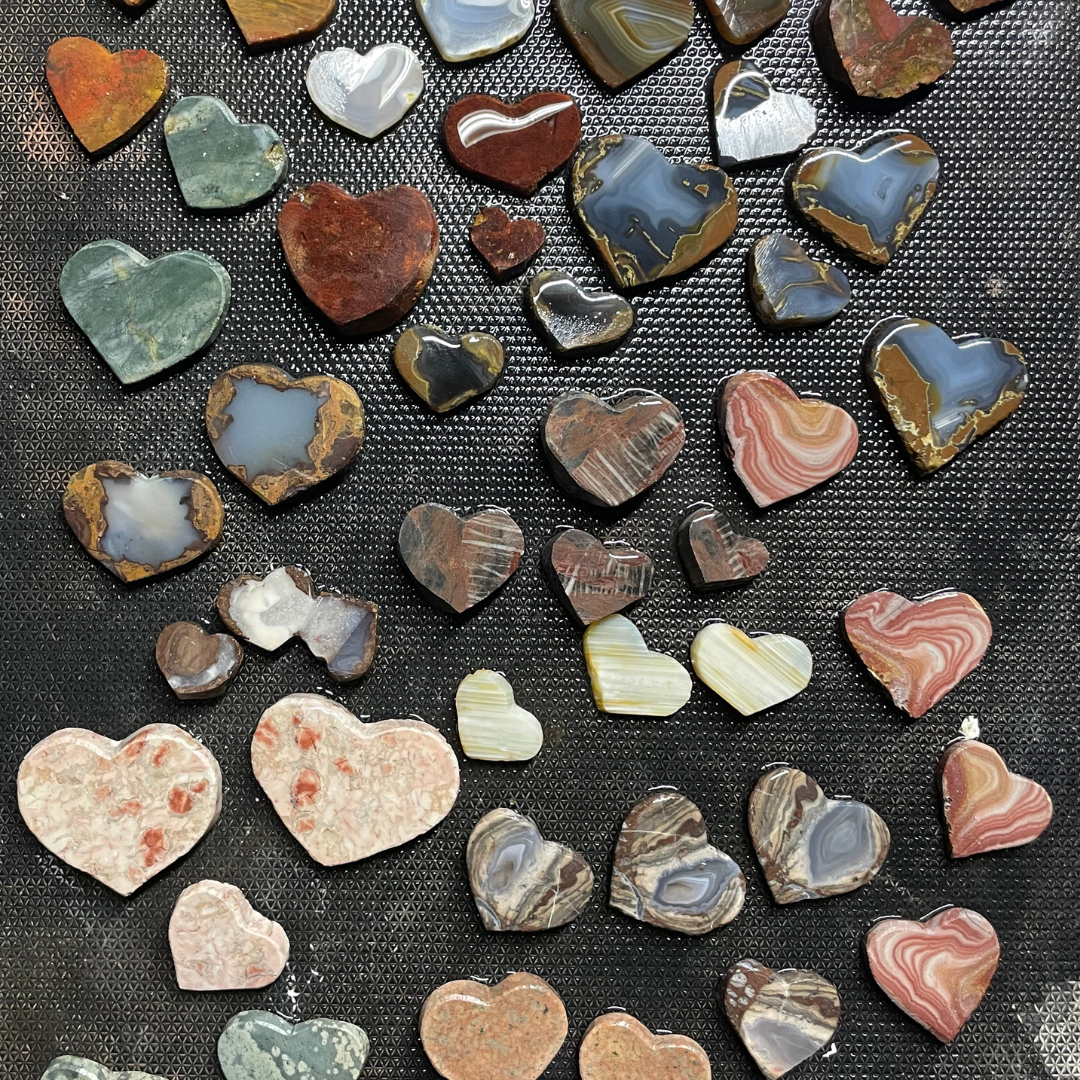 FREE &quot;Tom-Made&quot; Heart Rock Reminder