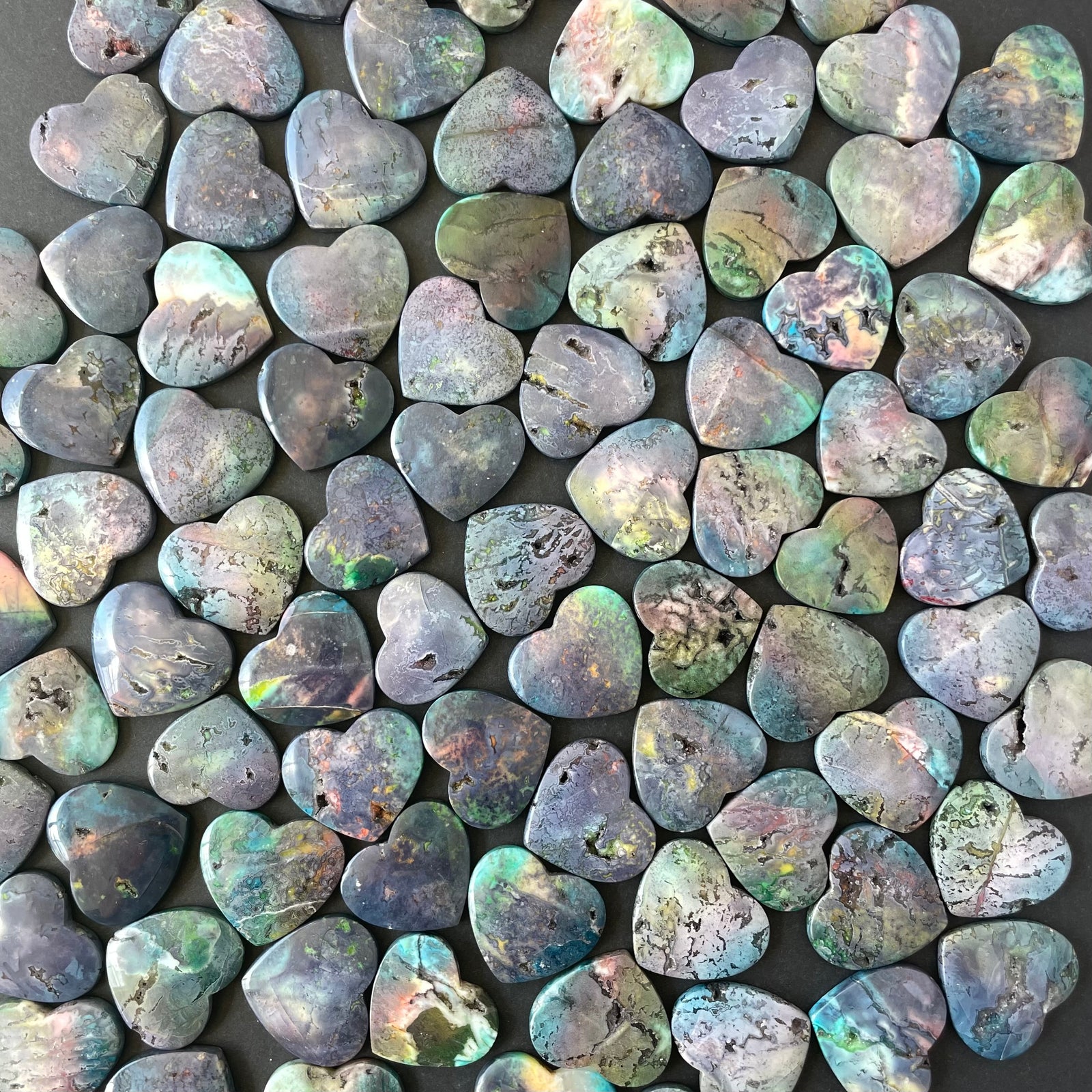 Purple-dyed White Lace Agate