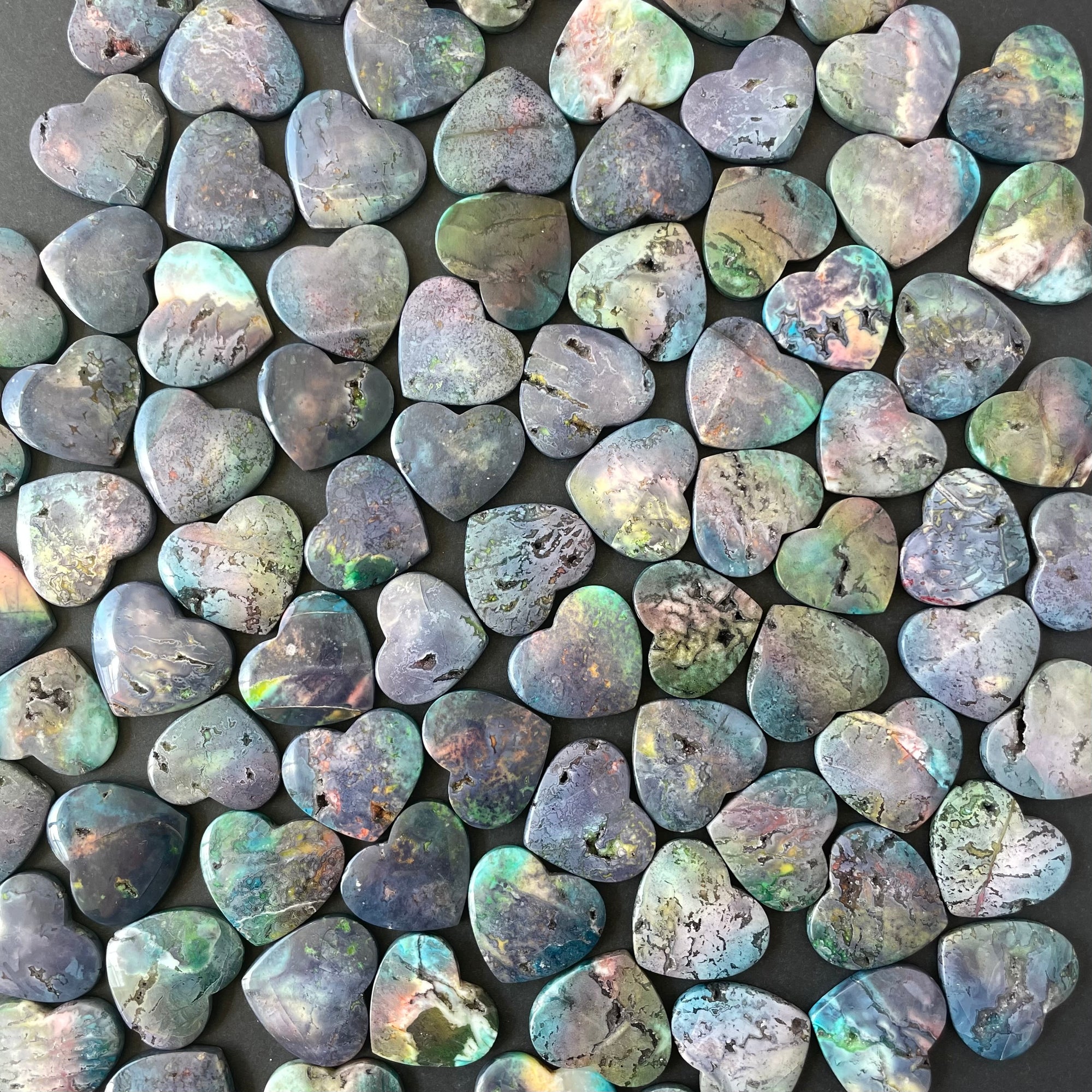 Purple-dyed White Lace Agate