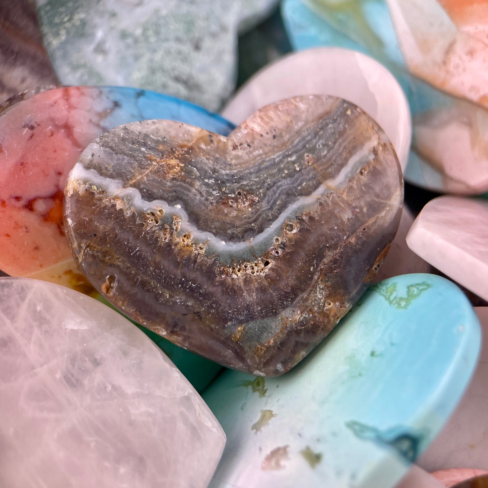 Essentials Starter Pack – 100 Hearts + Cards + Gift Bags & Display